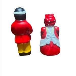 Vintage Salt & Pepper Shaker